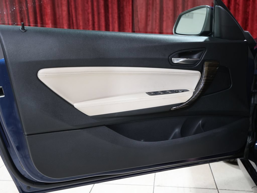 Used 2017 BMW 230i Convertible RWD image 13