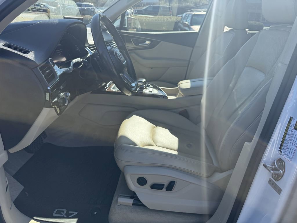 Used 2018 Audi Q7 3.0T Prestige image 17