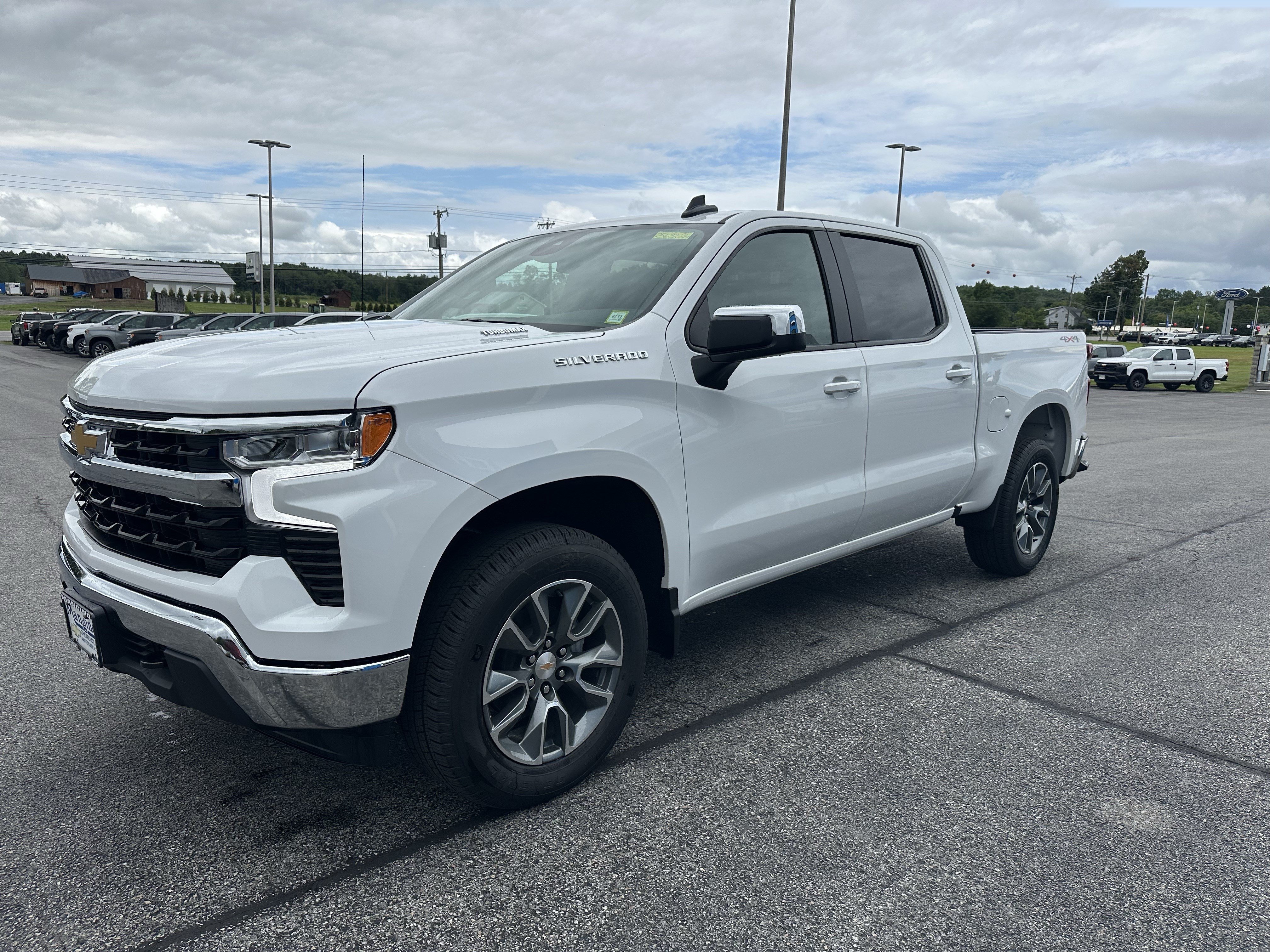 New 2026 Chevrolet Silverado 1500 LT AWD/4WD image 2