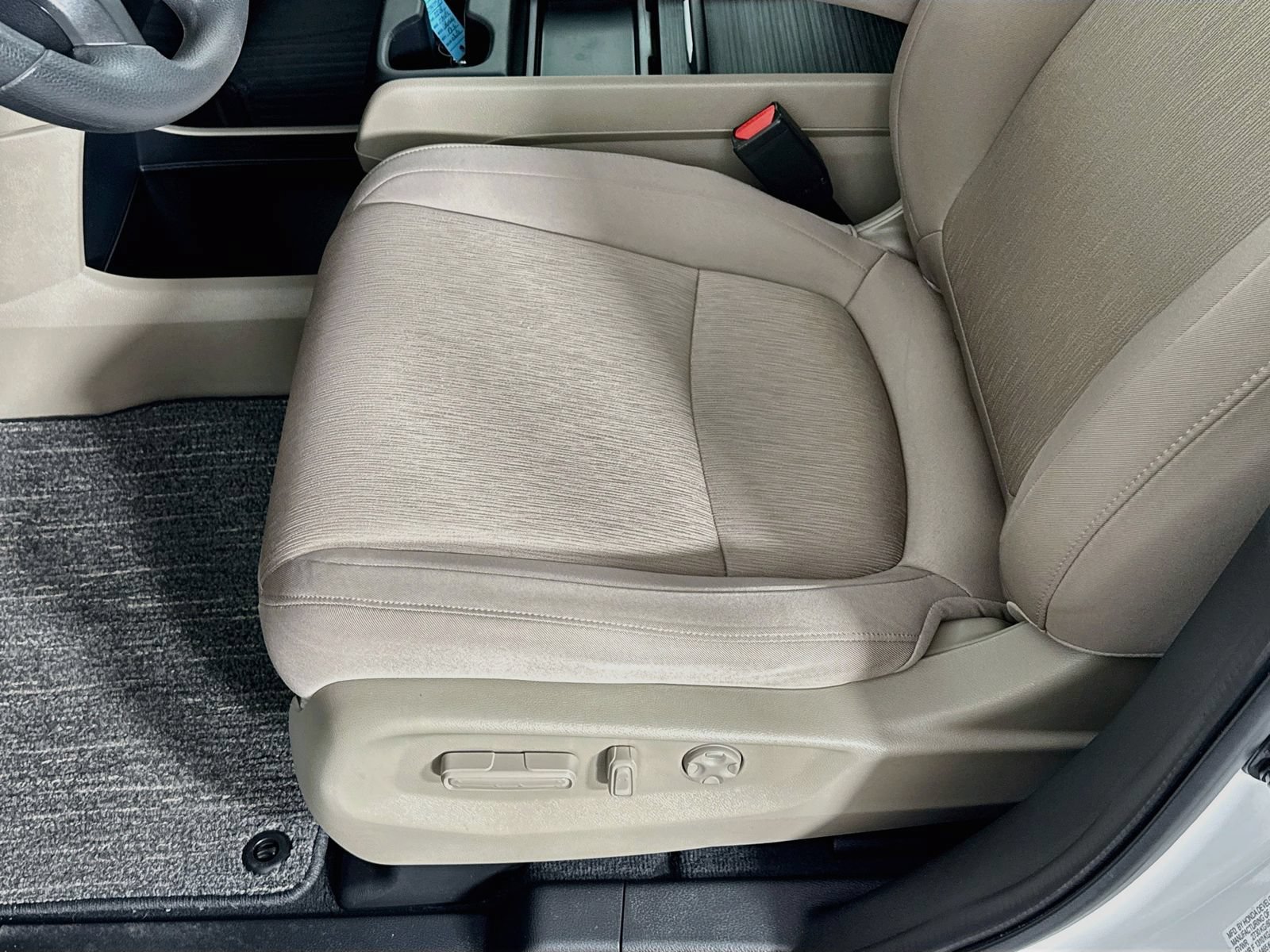 Used 2024 Honda Odyssey EX image 18