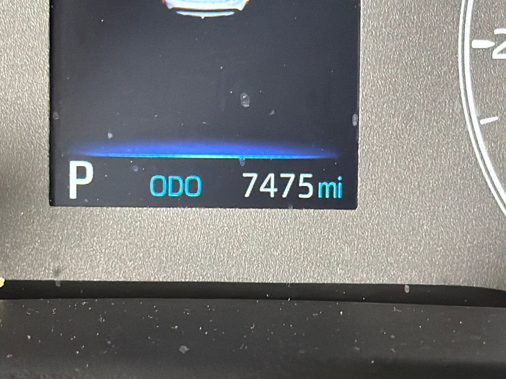 Used 2025 Toyota Corolla SE image 27