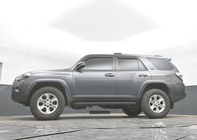 Used 2019 Toyota 4Runner SR5 Premium AWD/4WD image 30