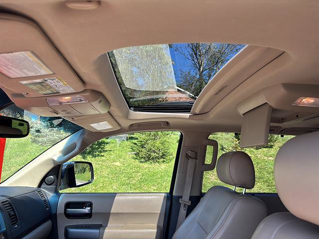 Used 2016 Toyota Sequoia Limited w/ Safety & Convenience Package AWD/4WD image 15