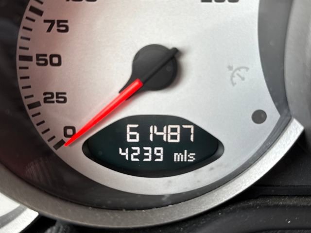 Used 2005 Porsche 911 Carrera S image 21