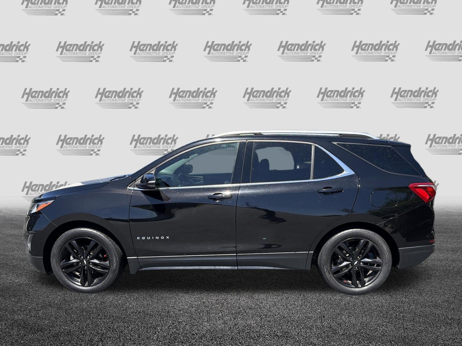 Used 2020 Chevrolet Equinox LT w/ Midnight Edition FWD image 7