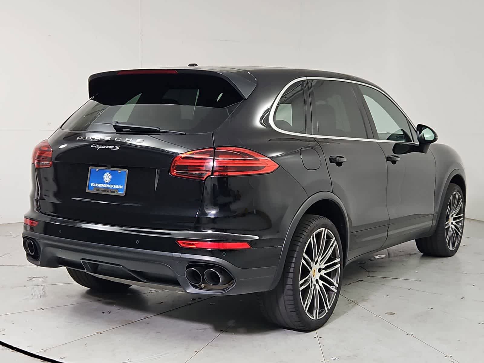 Used 2018 Porsche Cayenne S image 6
