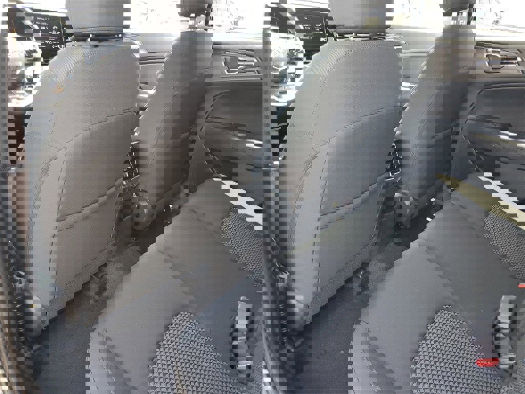 New 2025 Kia Sportage LX image 21