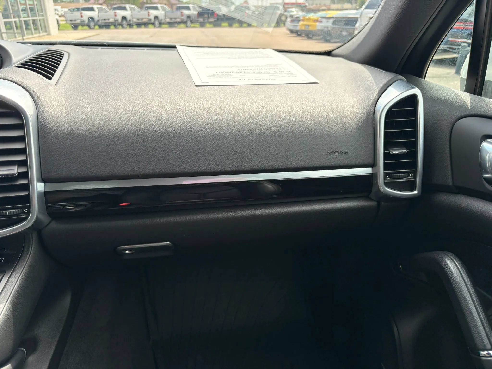 Used 2015 Porsche Cayenne S AWD/4WD image 21