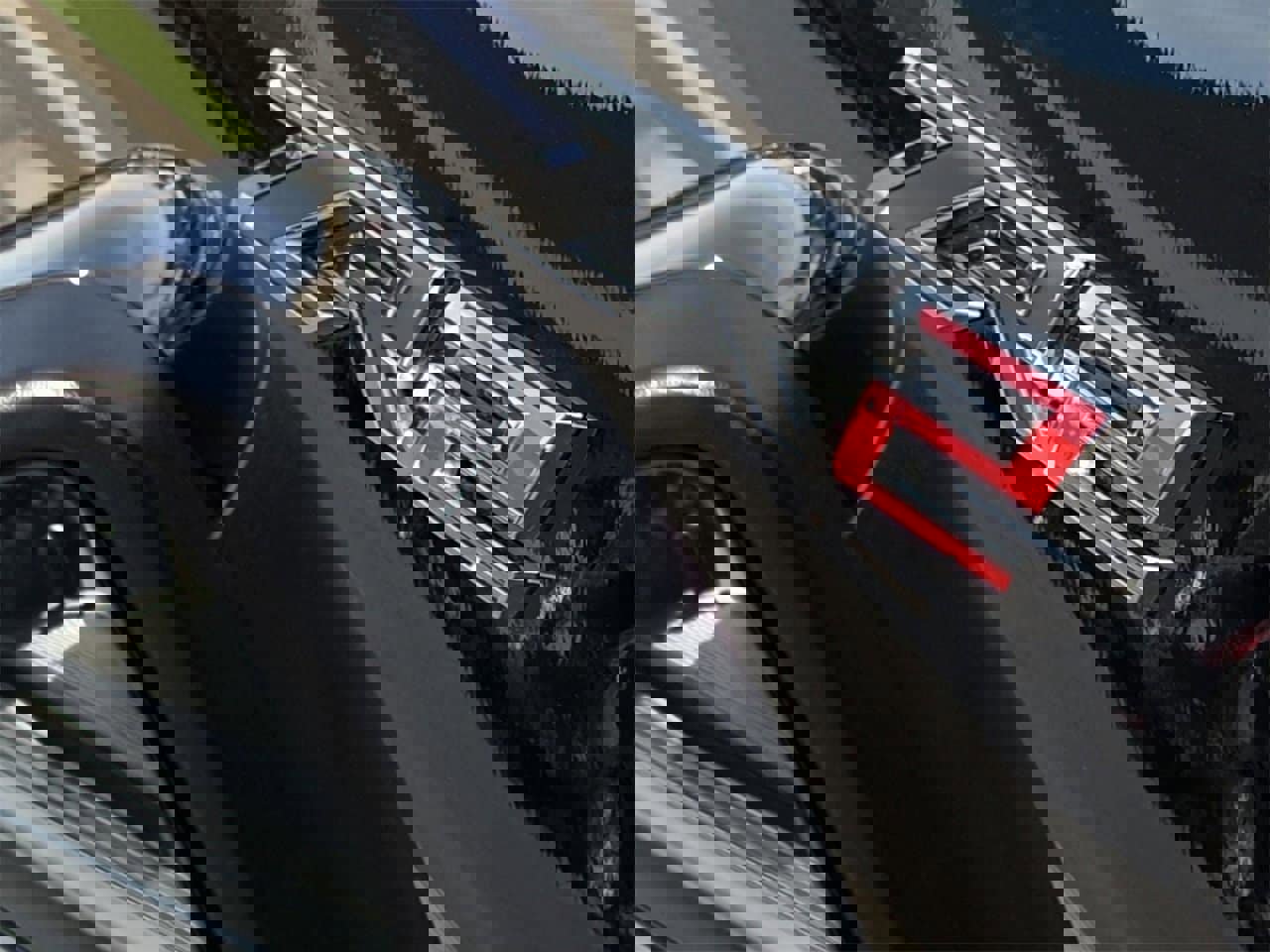 Used 2023 Chevrolet Silverado 1500 ZR2 w/ Technology Package image 10