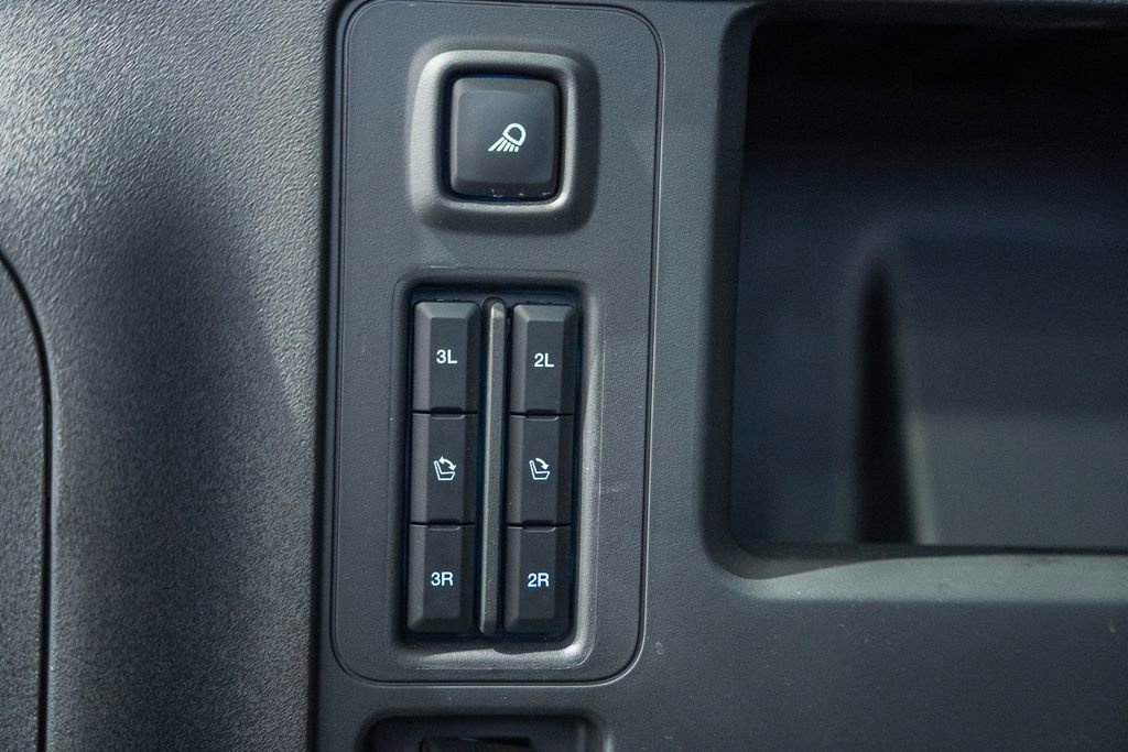 Used 2025 Ford Expedition Max Platinum w/ Driver's Package image 12