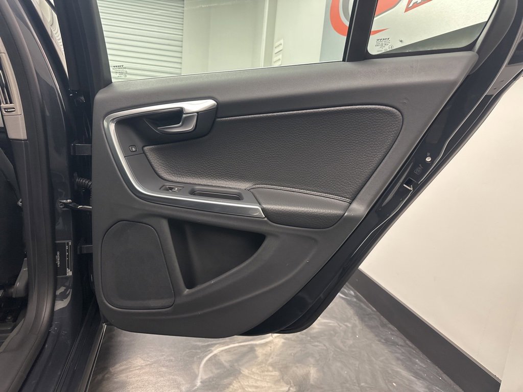 Used 2012 Volvo S60 T6 image 12