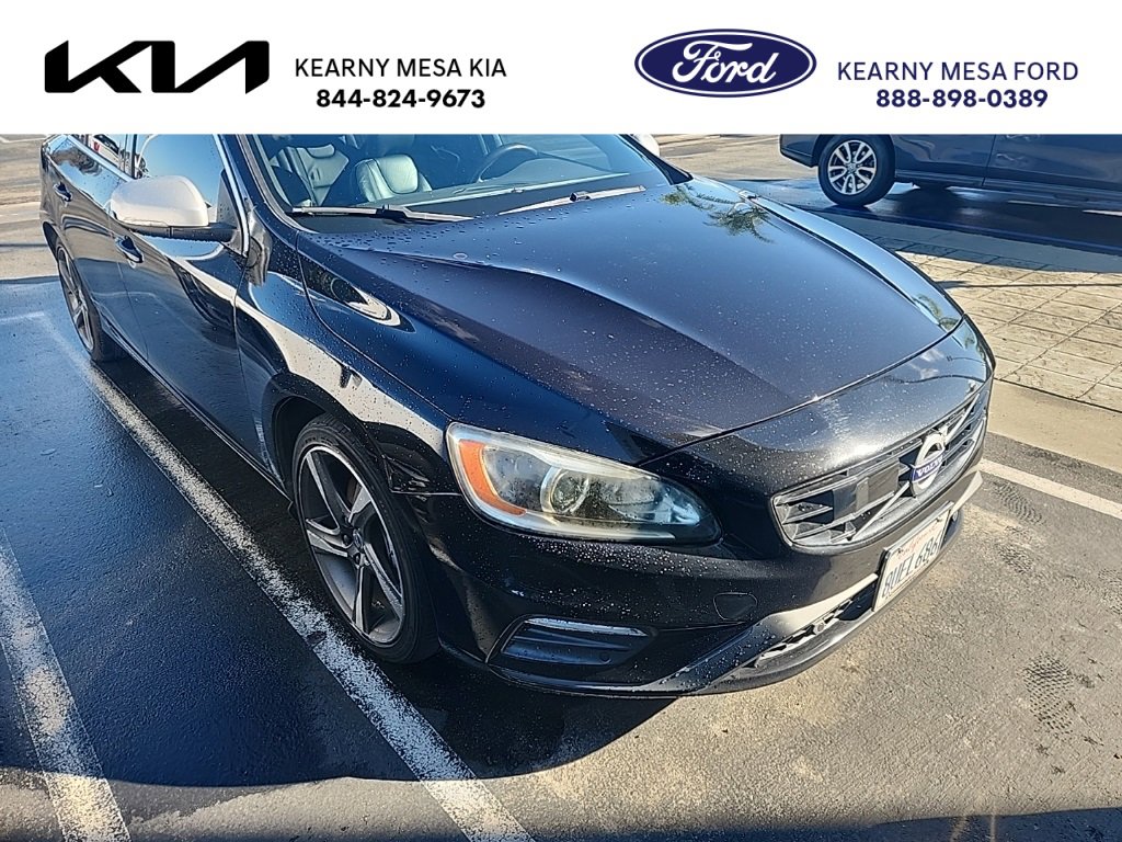 Used 2016 Volvo S60 T6 R-Design Platinum image 1