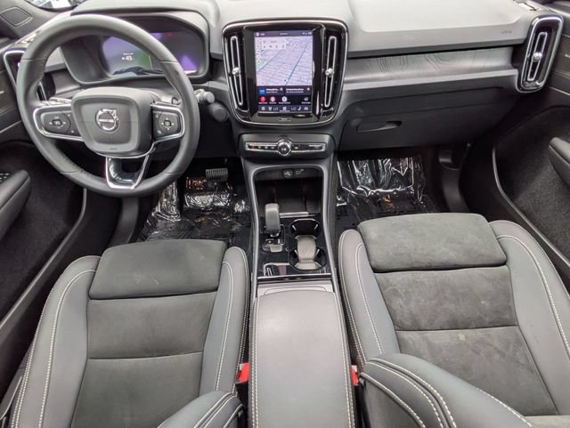 Certified 2023 Volvo C40 P8 Recharge Ultimate AWD/4WD image 27