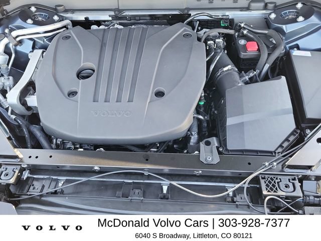 New 2026 Volvo XC60 B5 Plus w/ Protection Package Premier AWD/4WD image 21