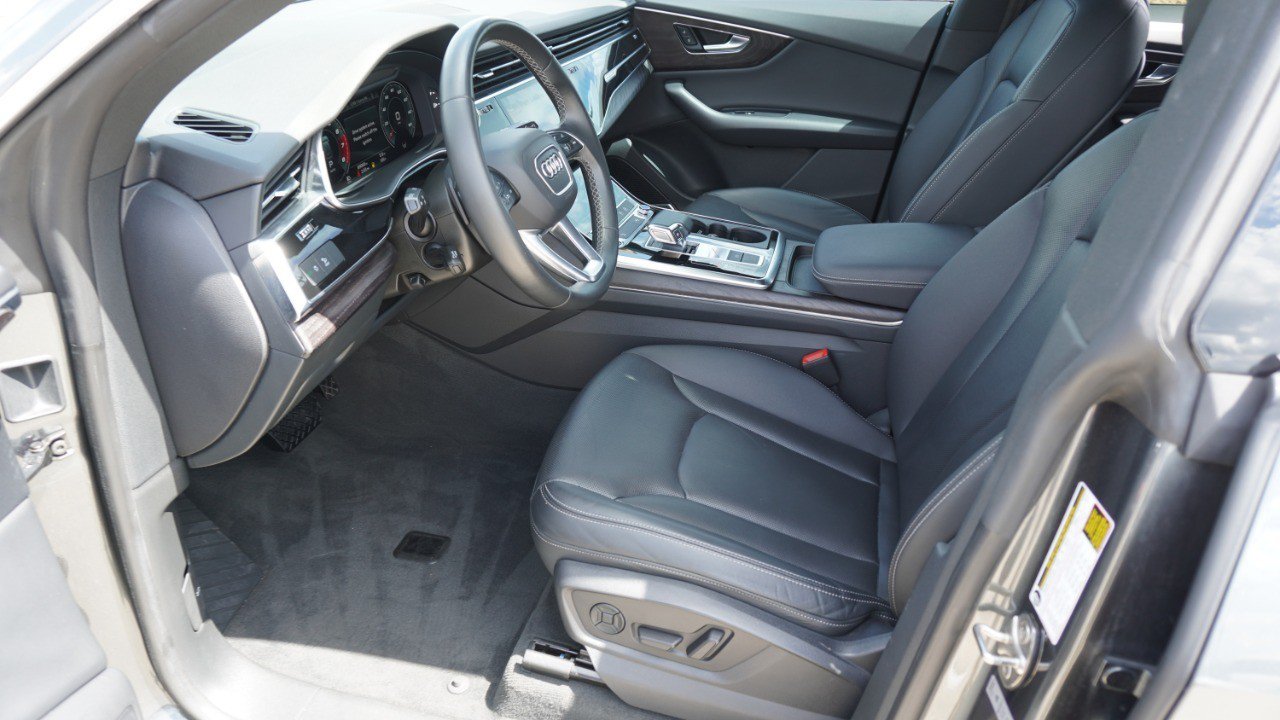 Used 2021 Audi Q8 Premium Plus w/ Premium Plus Package AWD/4WD image 15