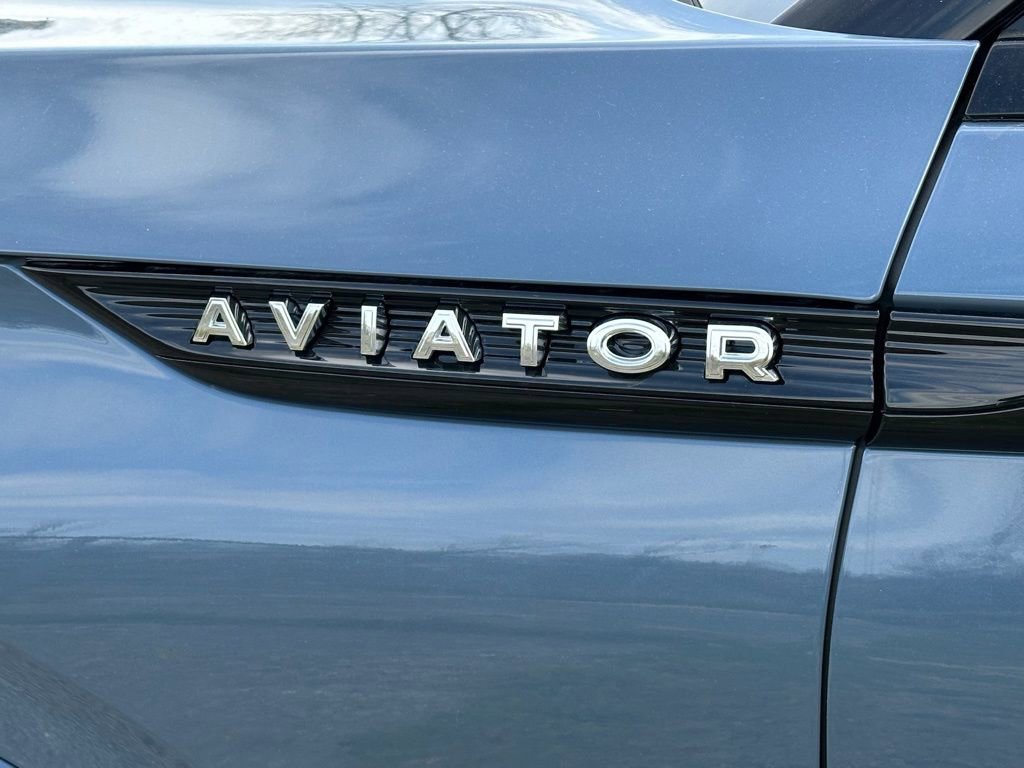 New 2026 Lincoln Aviator AWD image 30