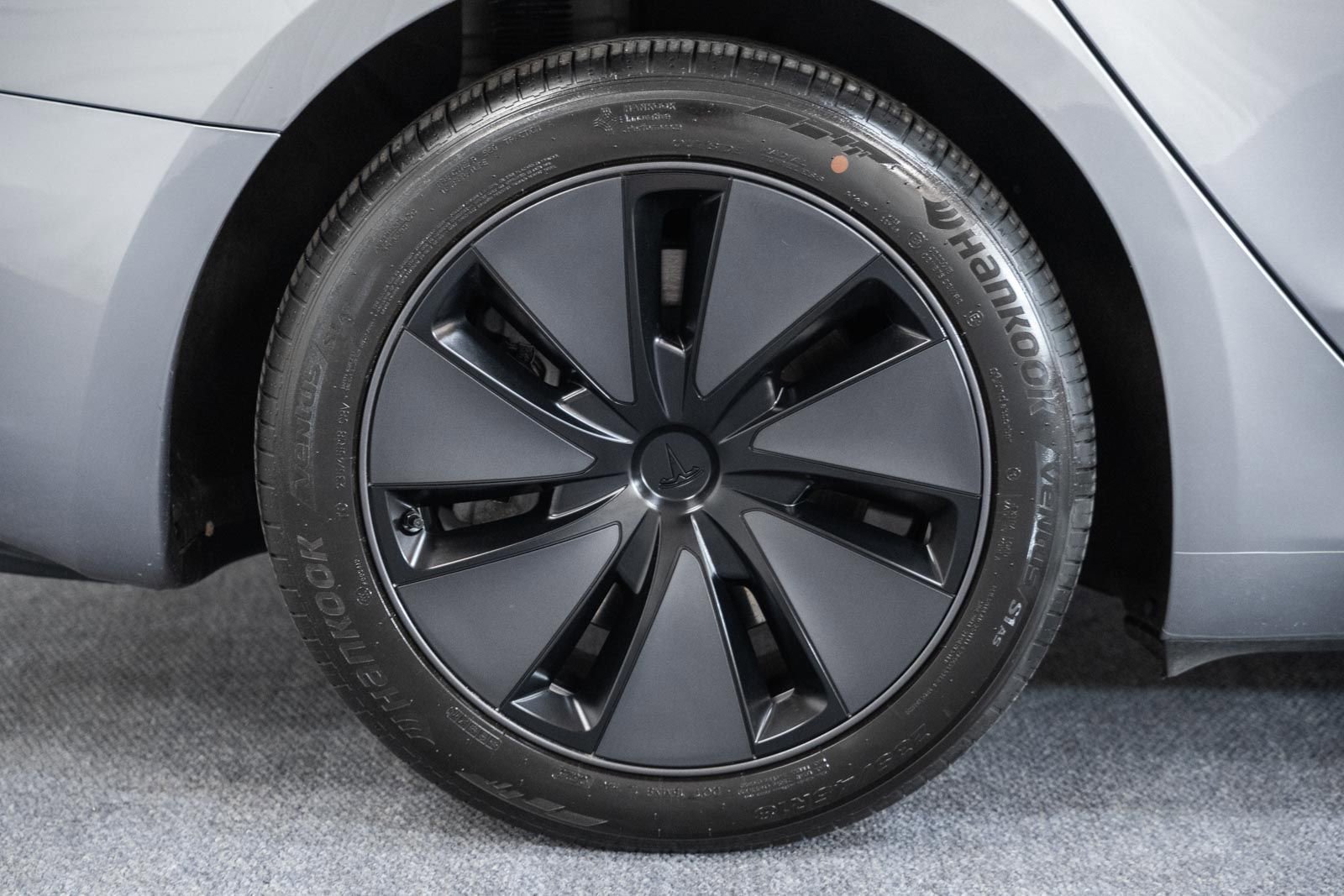 Used 2025 Tesla Model 3 Long Range image 21