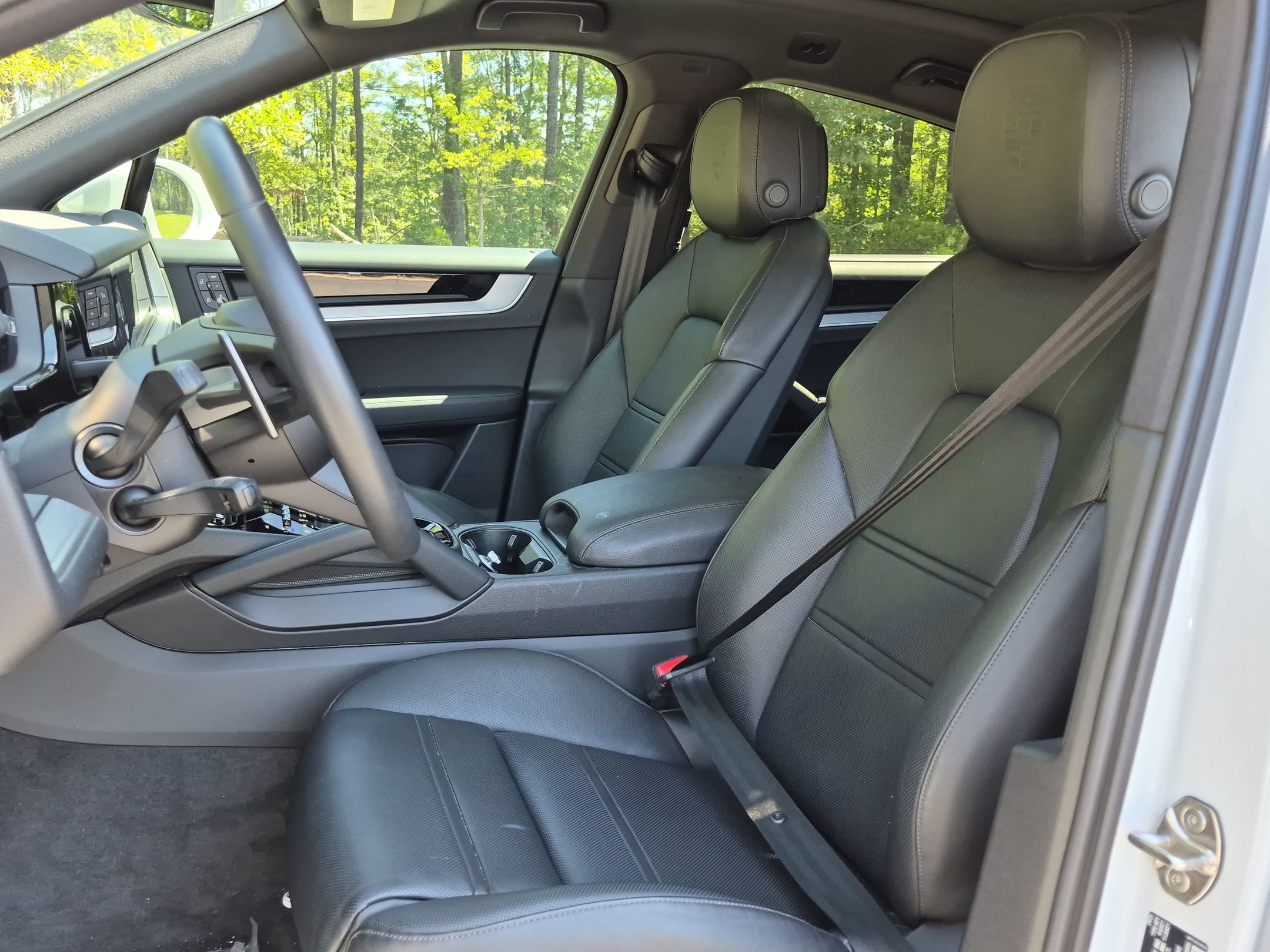 Certified 2026 Porsche Cayenne Coupe AWD/4WD image 5