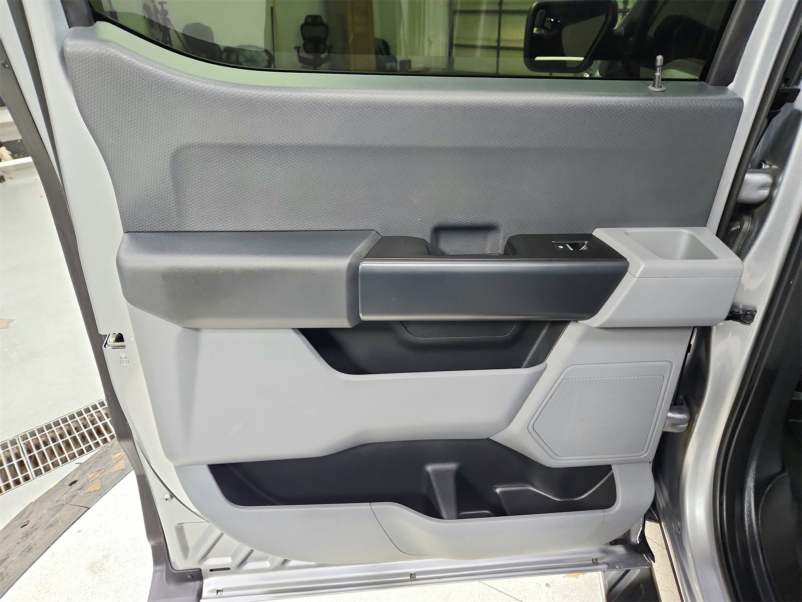 Used 2023 Ford F150 XL image 33