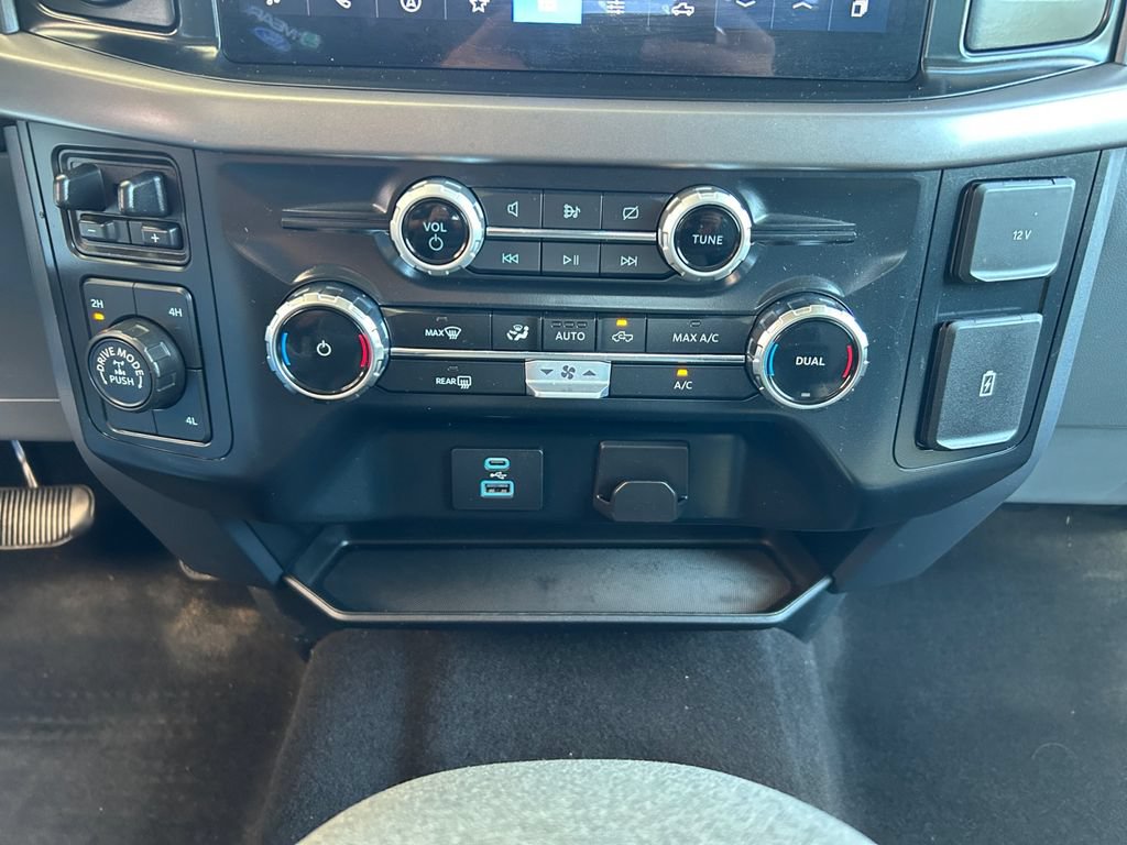 Used 2024 Ford F150 XLT w/ Tow/Haul Package AWD/4WD image 27