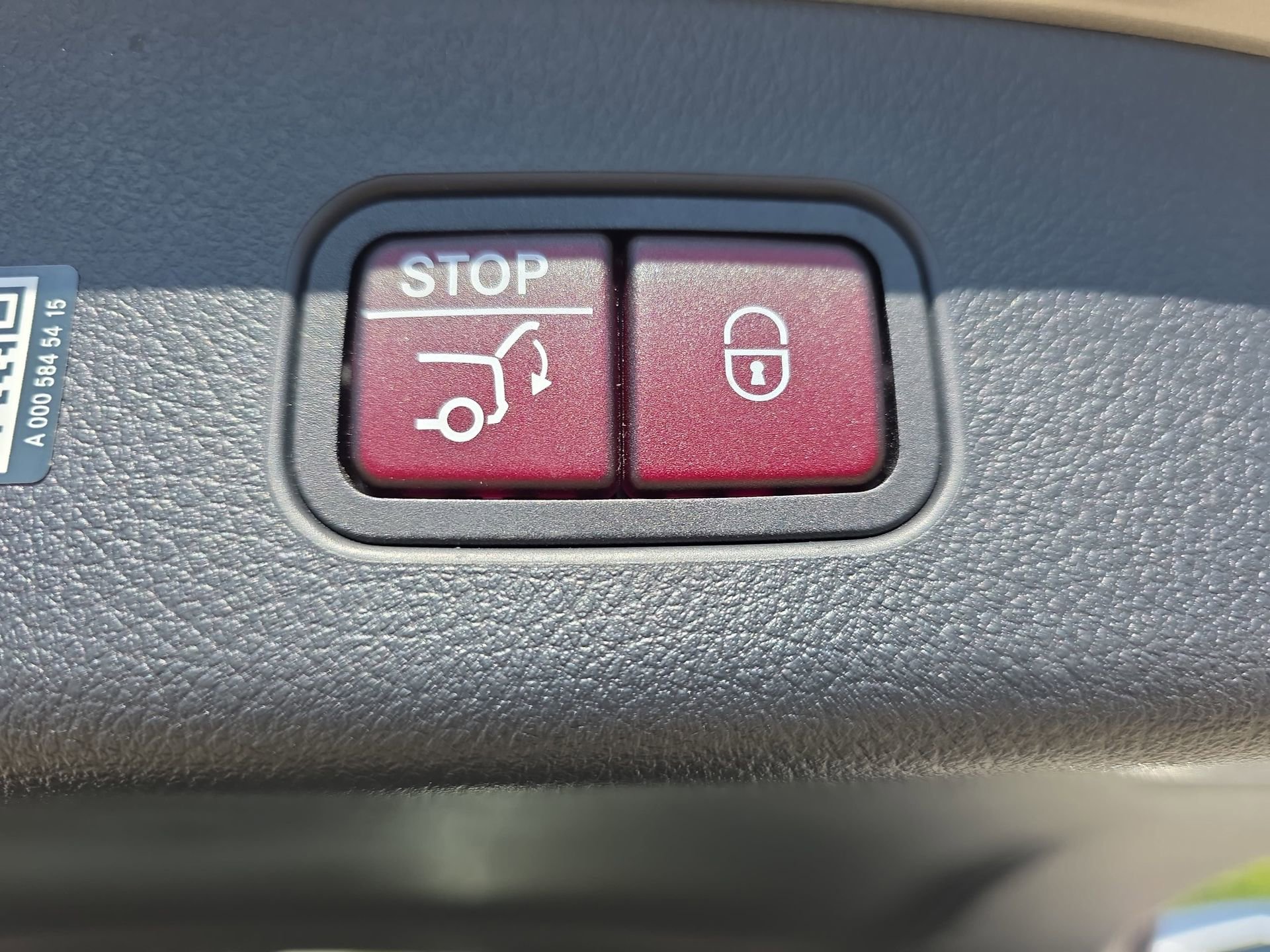 Used 2023 Mercedes-Benz GLC 300 4MATIC image 13