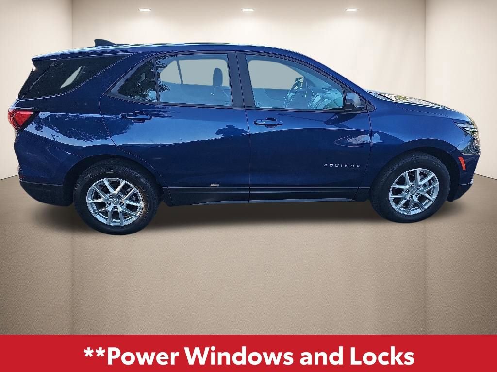 Used 2022 Chevrolet Equinox LS FWD image 5