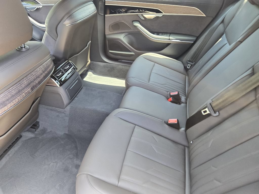 New 2026 Audi A8 L 3.0T AWD/4WD image 35