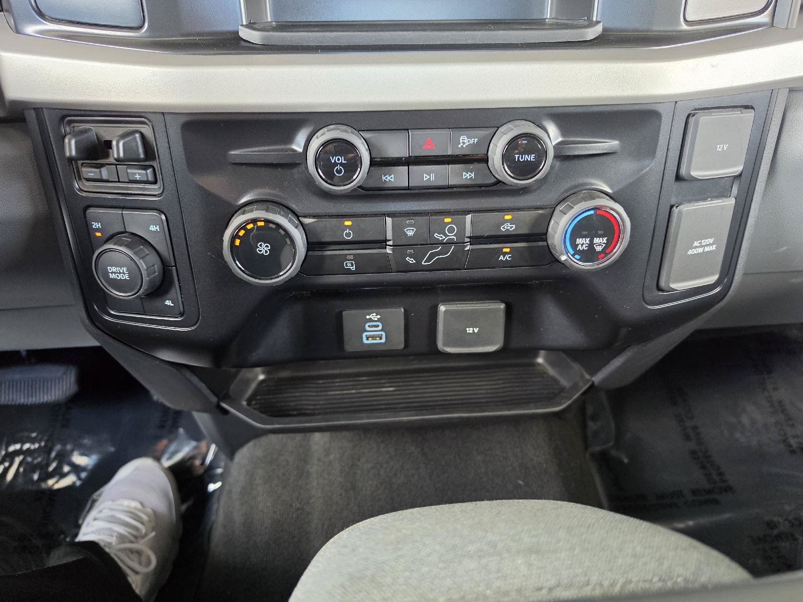 Used 2025 Ford F250 XLT AWD/4WD image 15