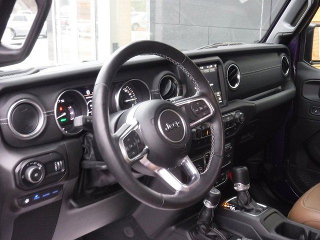 Used 2023 Jeep Wrangler Unlimited Sahara w/ Cold Weather Group image 20