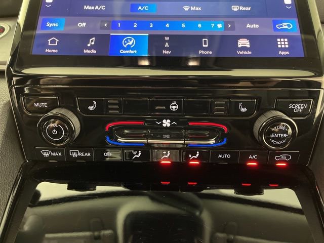 Used 2023 Jeep Grand Cherokee Limited image 28