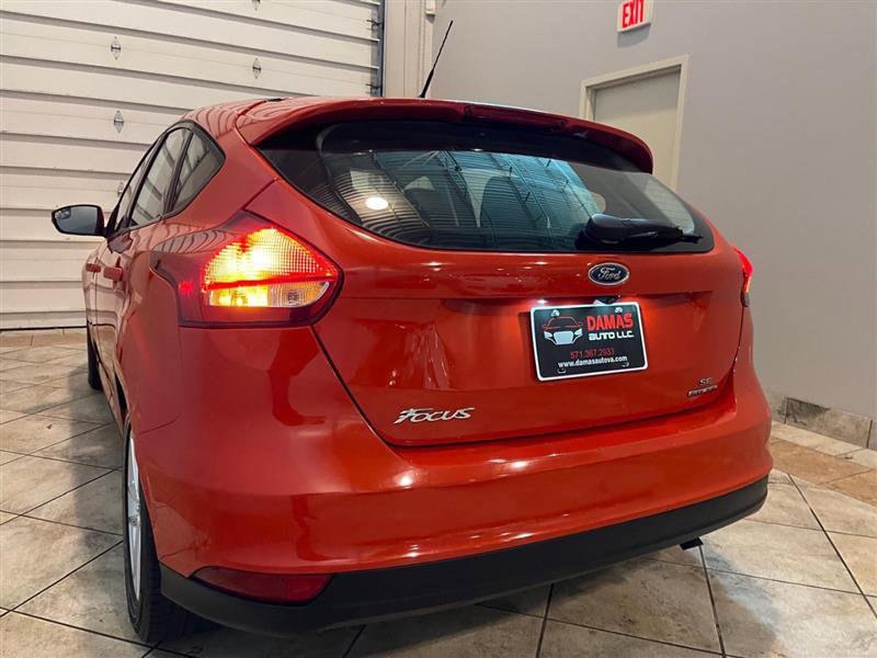 Used 2015 Ford Focus SE image 37
