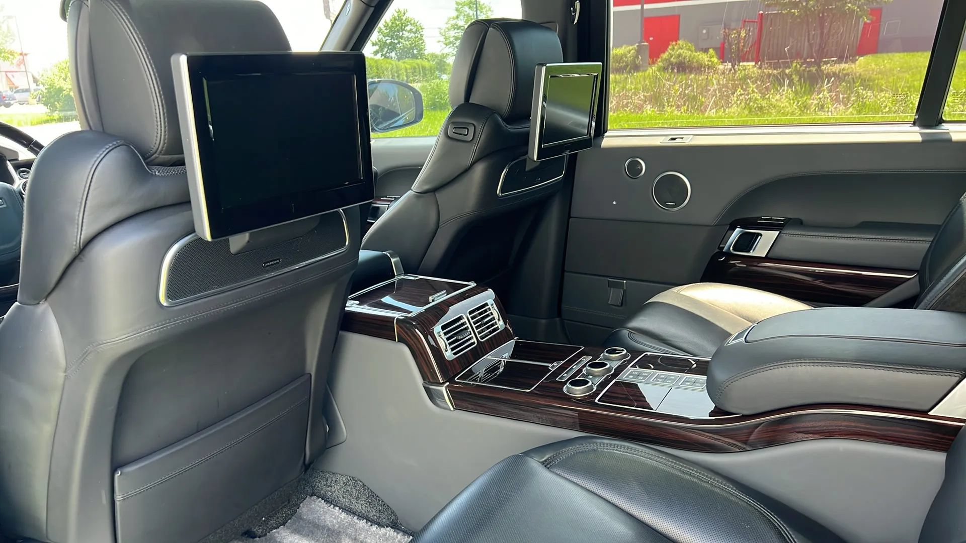 Used 2016 Land Rover Range Rover LWB SV Autobiography AWD/4WD image 29