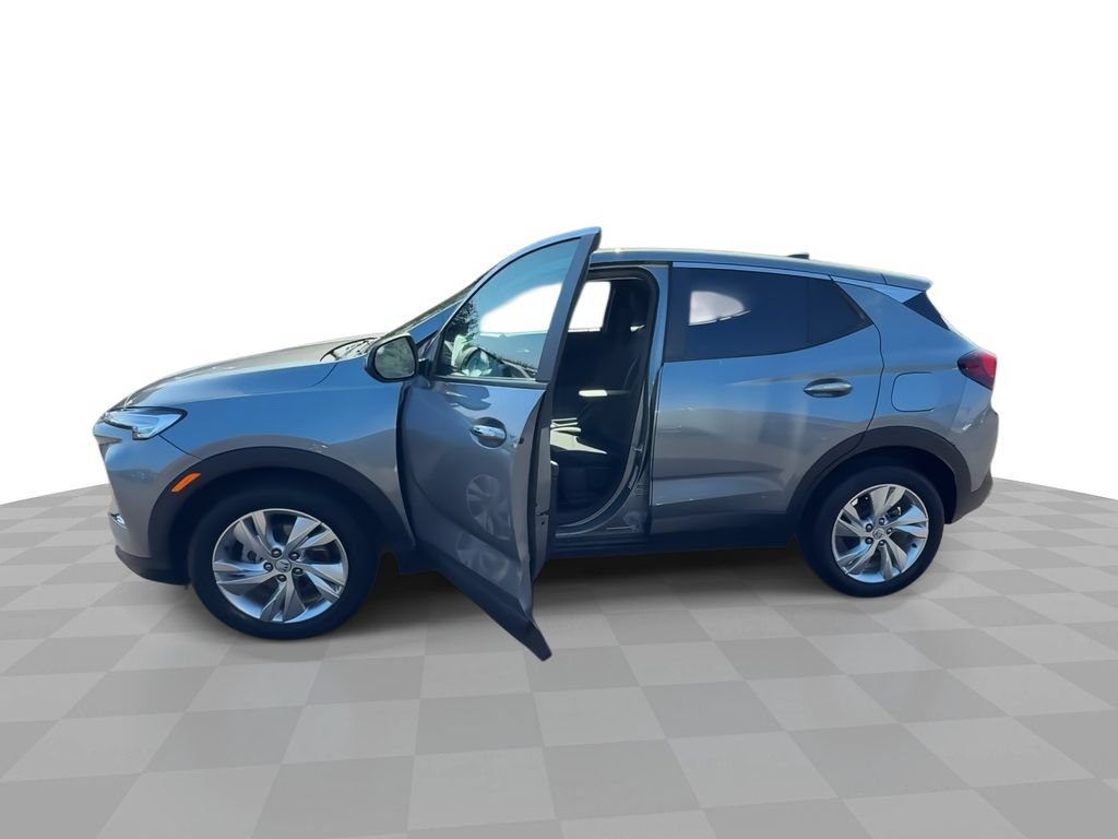 Certified 2026 Buick Encore GX Preferred FWD image 4