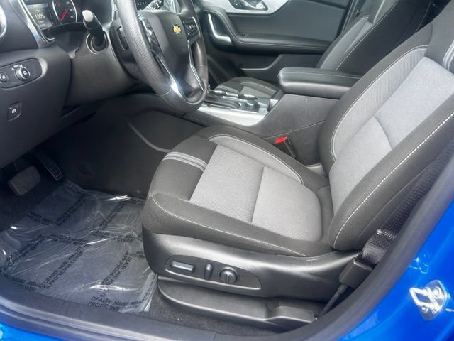 Certified 2025 Chevrolet Blazer LT FWD image 8
