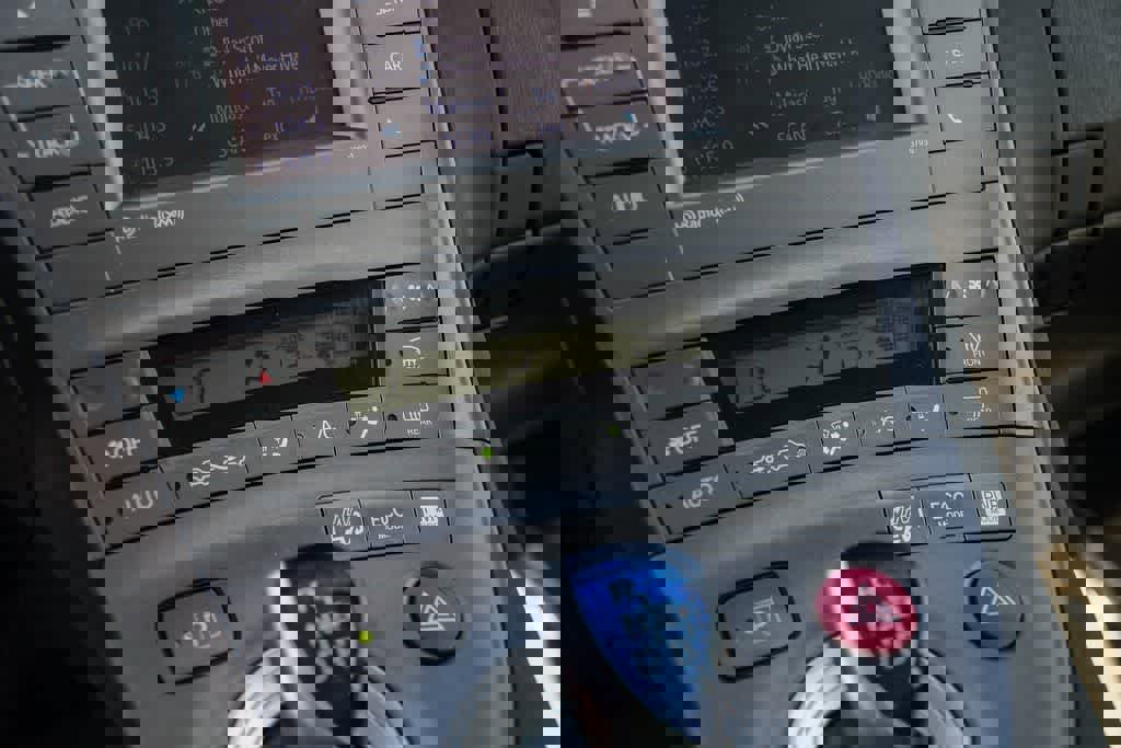 Used 2015 Toyota Prius Prime Plug-In Hybrid image 21