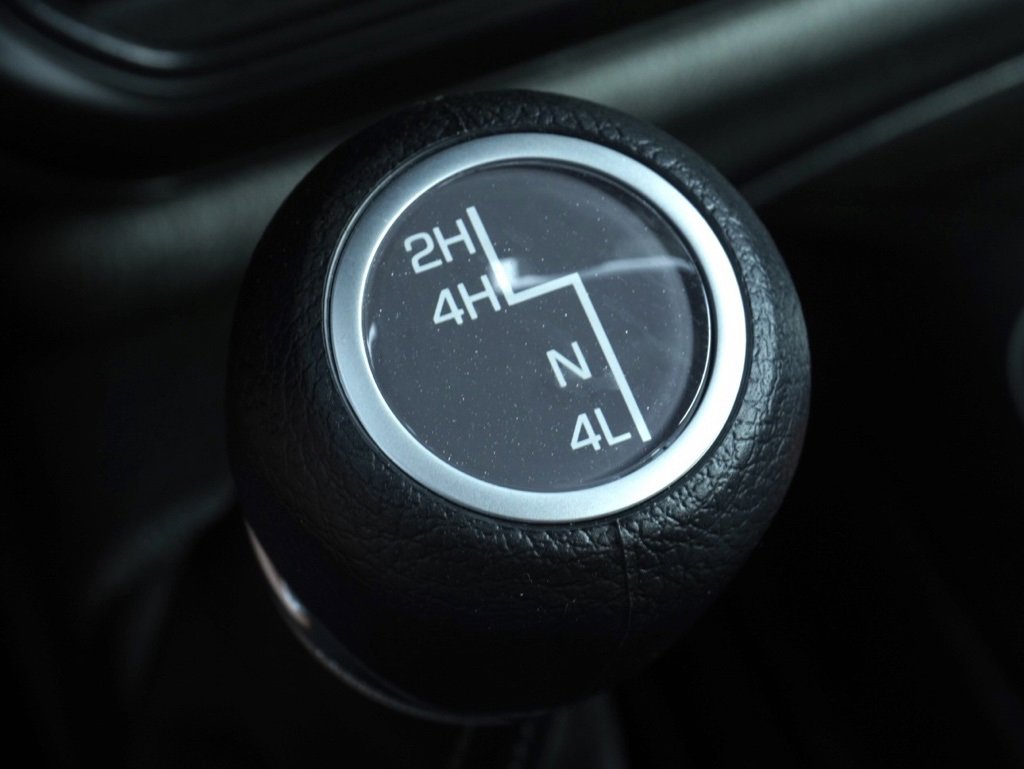 New 2025 Jeep Gladiator Sport S image 19