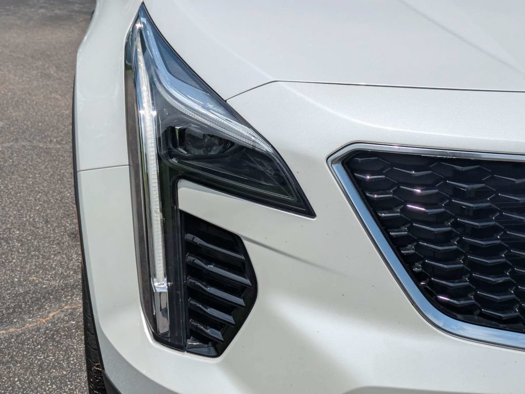 Used 2023 Cadillac XT4 Sport FWD image 10