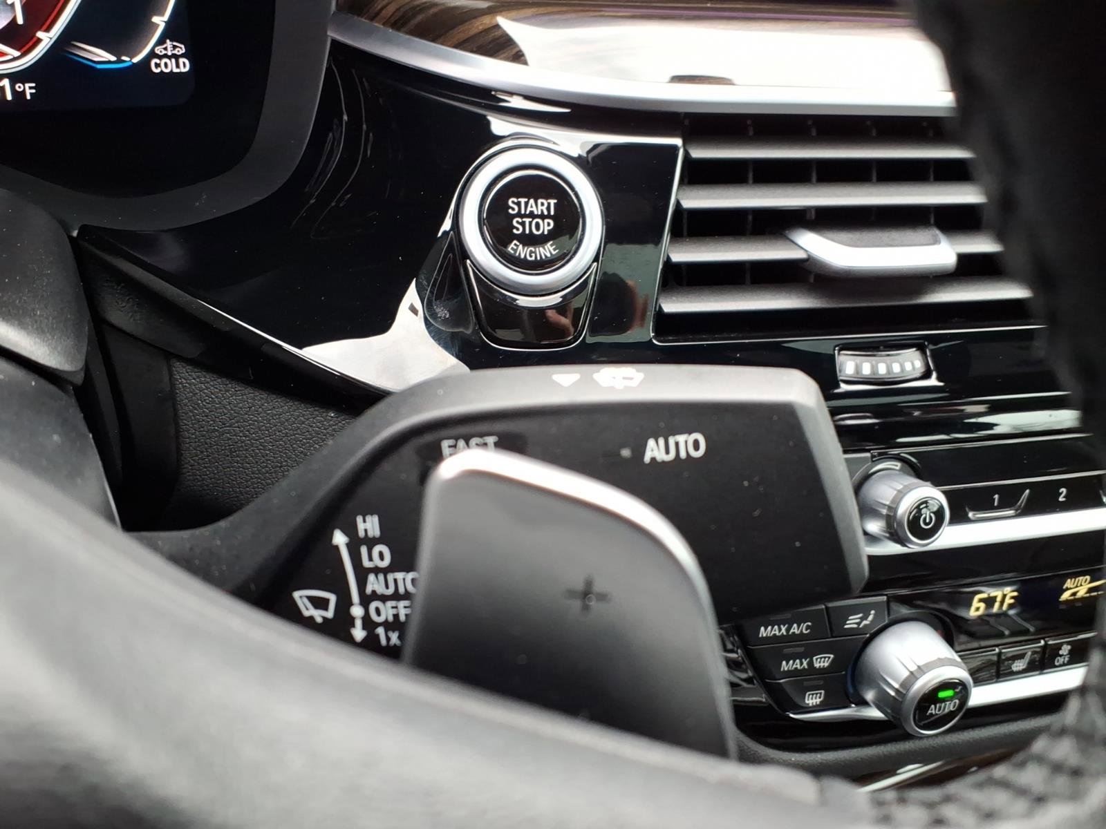 Used 2023 BMW 540i xDrive w/ Premium Package image 30