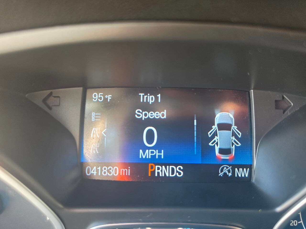 Used 2018 Ford Escape SE w/ SE Sync 3 Package AWD/4WD image 42