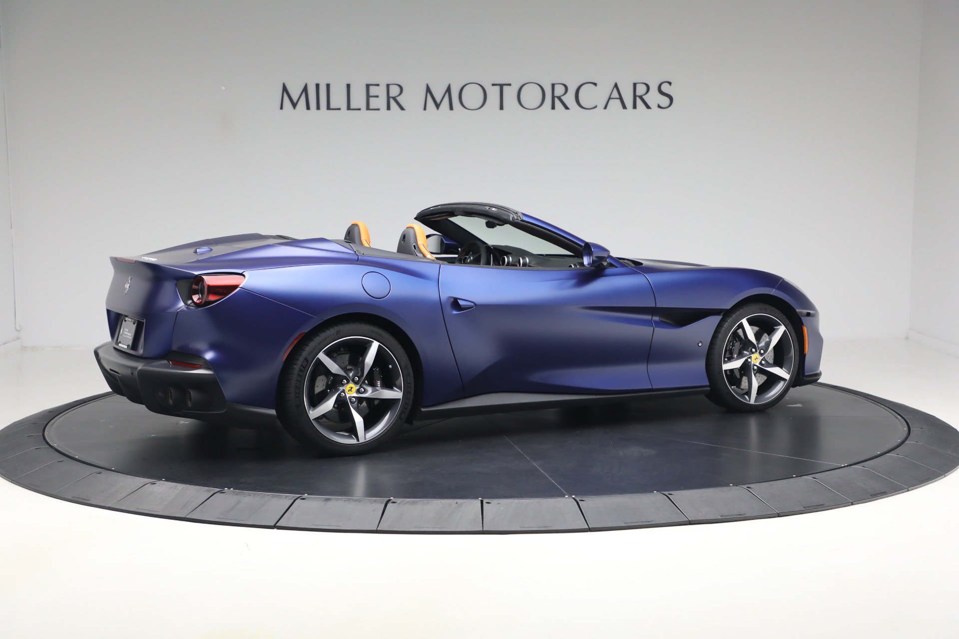 Certified 2023 Ferrari Portofino M RWD image 9