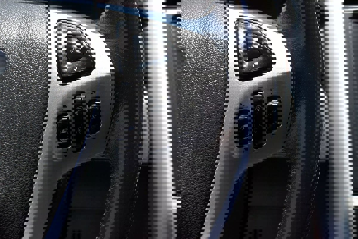 Used 2011 Ford Edge Limited w/ 302A Rapid Spec Order Code image 15