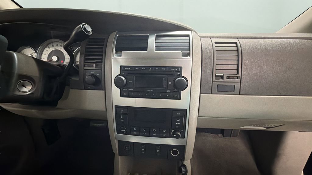 Used 2004 Dodge Durango Limited w/ Trailer Tow Group AWD/4WD image 11
