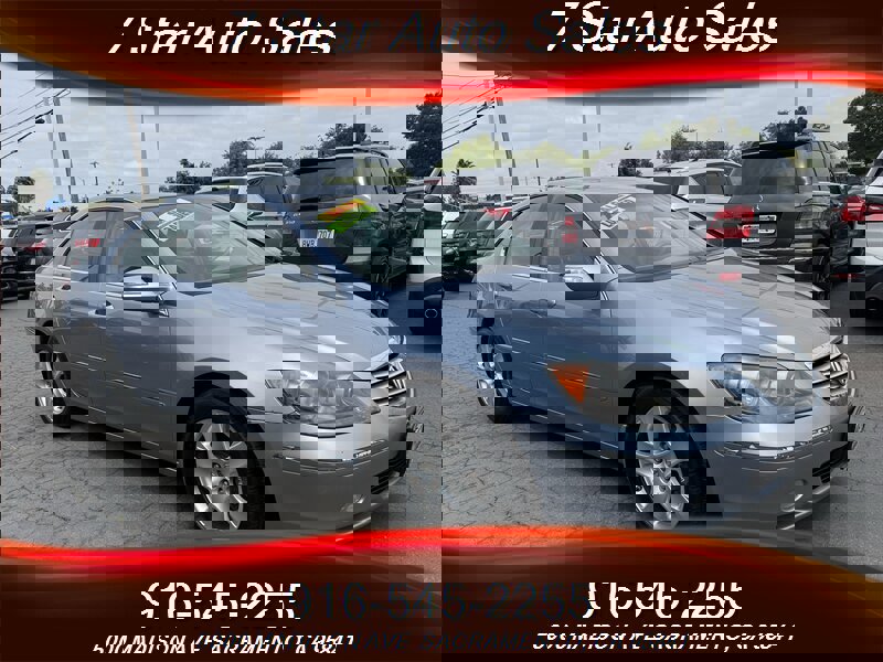 Used 2005 Acura RL AWD/4WD image 1