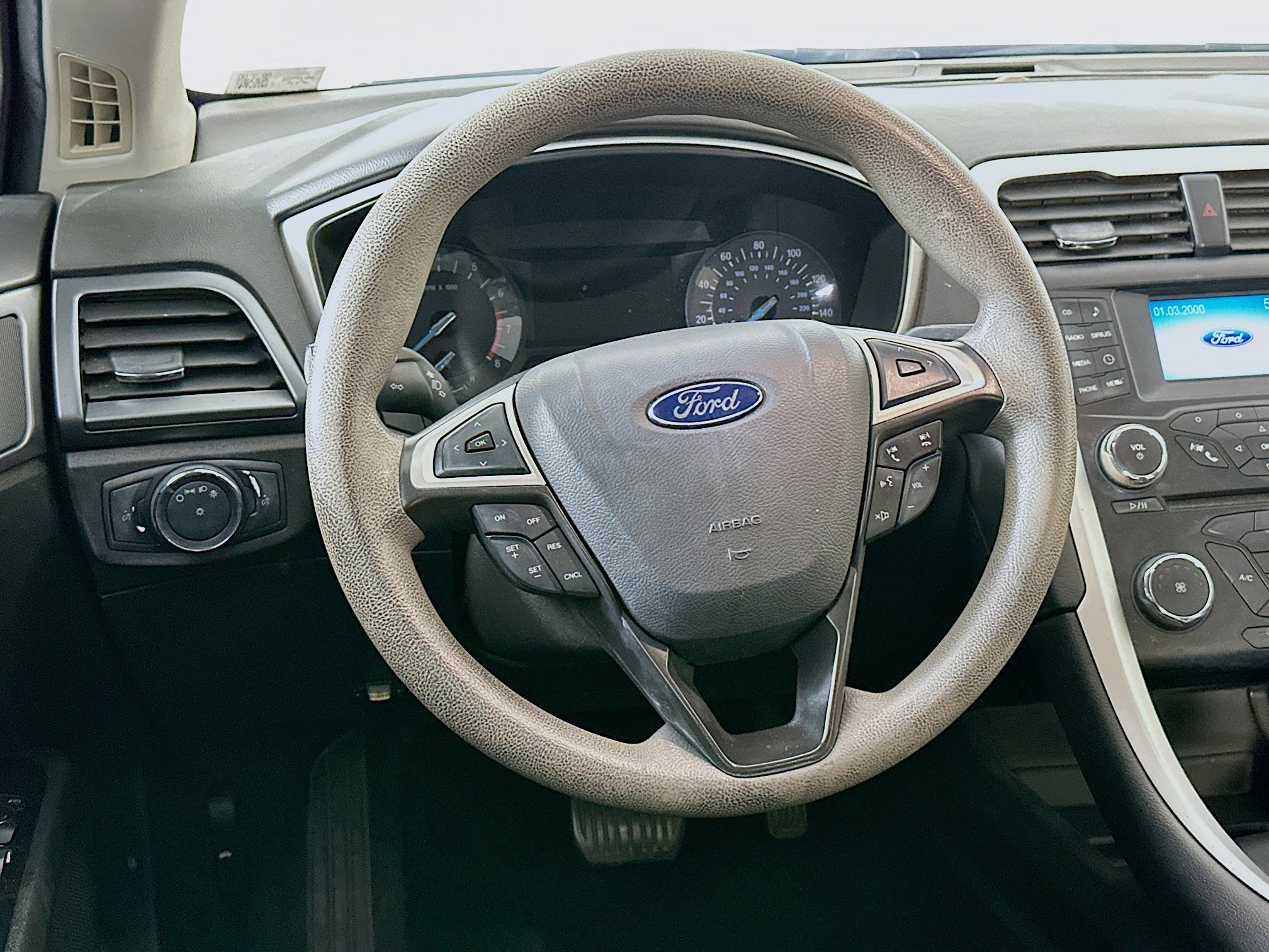 Used 2014 Ford Fusion SE image 17