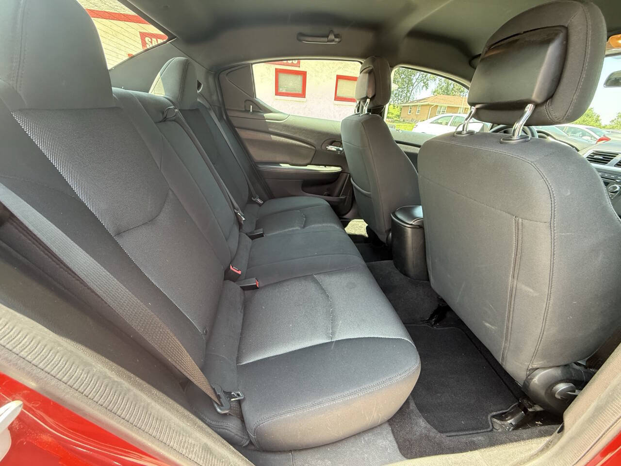Used 2014 Dodge Avenger SE w/ Rallye Appearance Group FWD image 23
