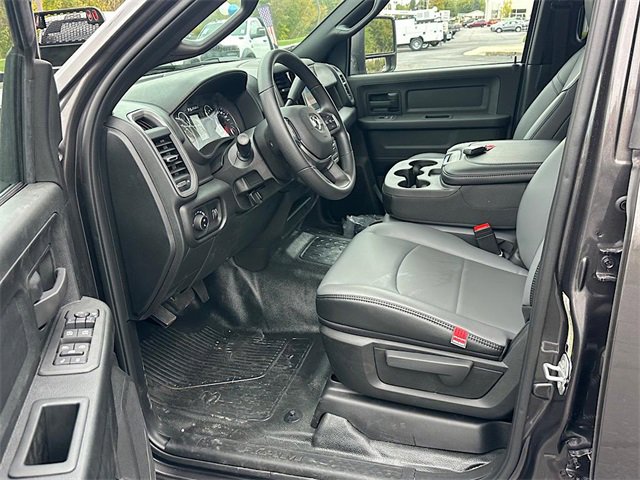 New 2026 RAM 3500 Tradesman image 13