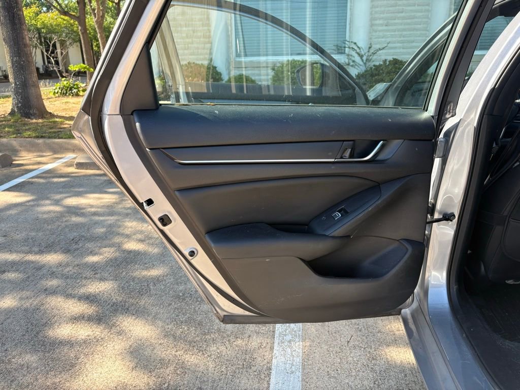 Used 2022 Honda Accord Sport image 15
