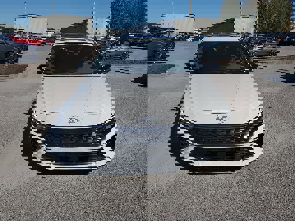 New 2026 Hyundai Elantra SEL Sport Premium w/ Cargo Package image 8