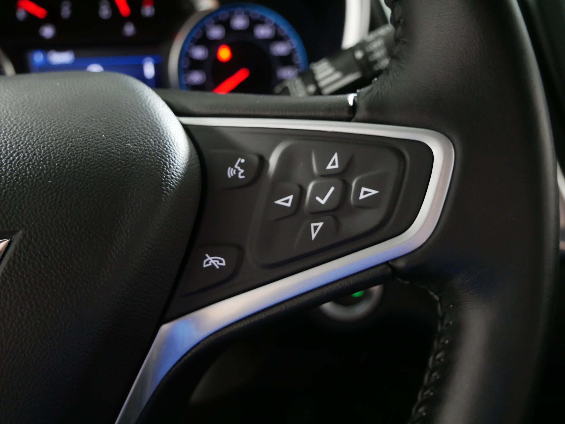 Used 2022 Chevrolet Equinox LT AWD/4WD image 28