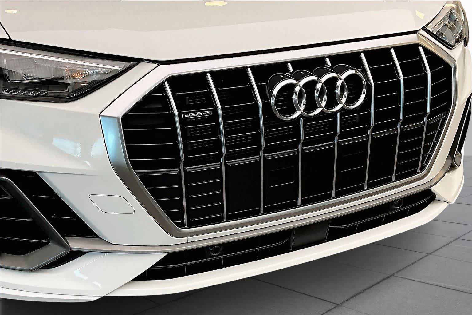 Used 2022 Audi Q3 2.0T Premium AWD/4WD image 32